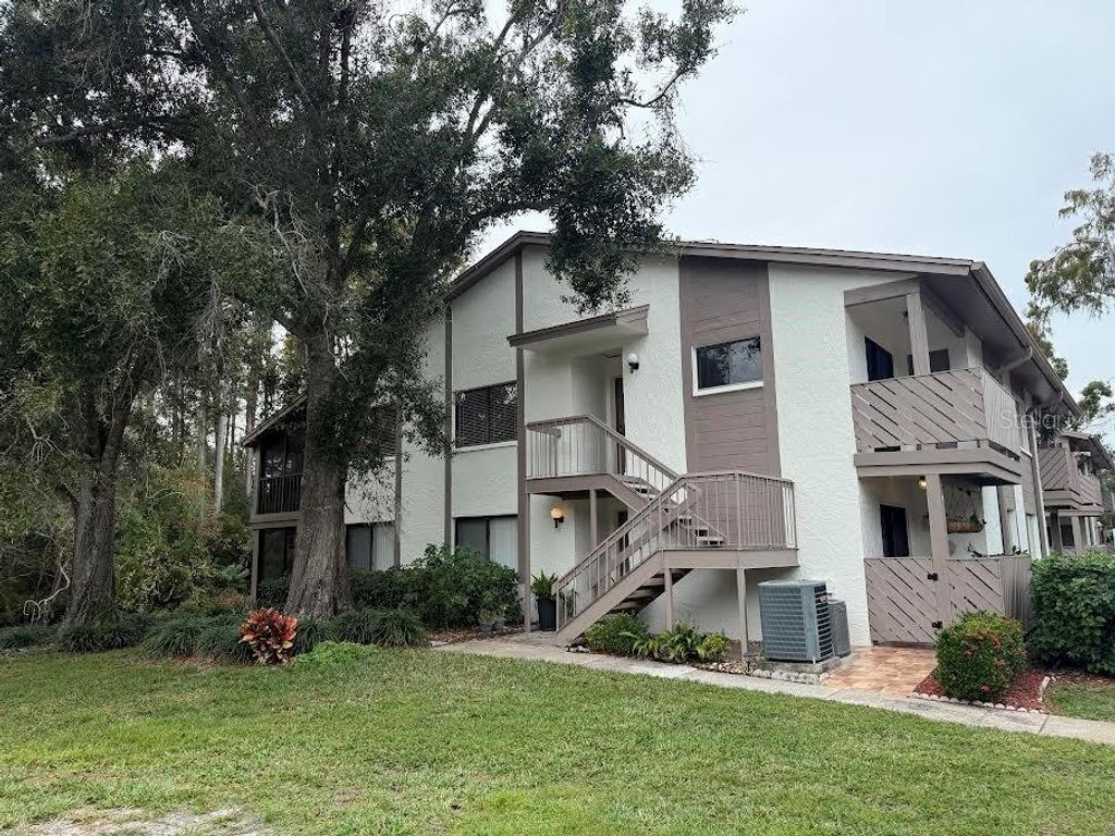 612 BALDWIN AVENUE C, Safety Harbor, FL 34695