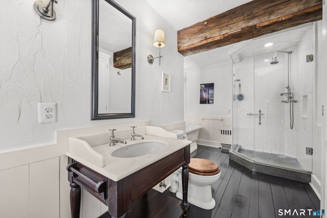 37 Haviland Court, Stamford, CT 06903