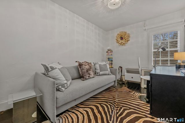 37 Haviland Court, Stamford, CT 06903