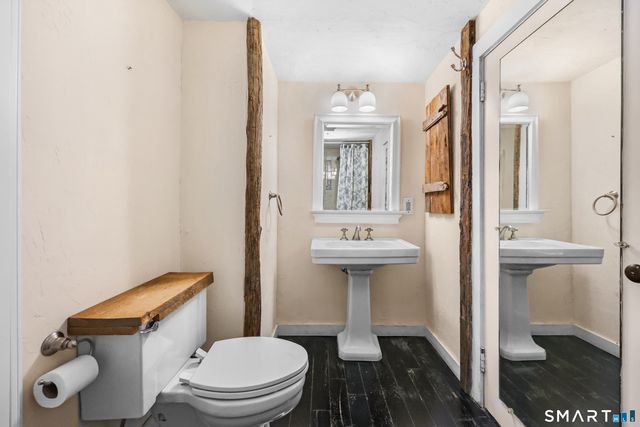 37 Haviland Court, Stamford, CT 06903