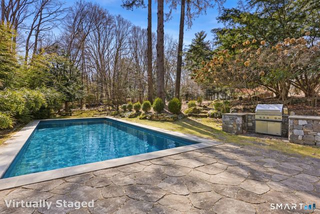 37 Haviland Court, Stamford, CT 06903