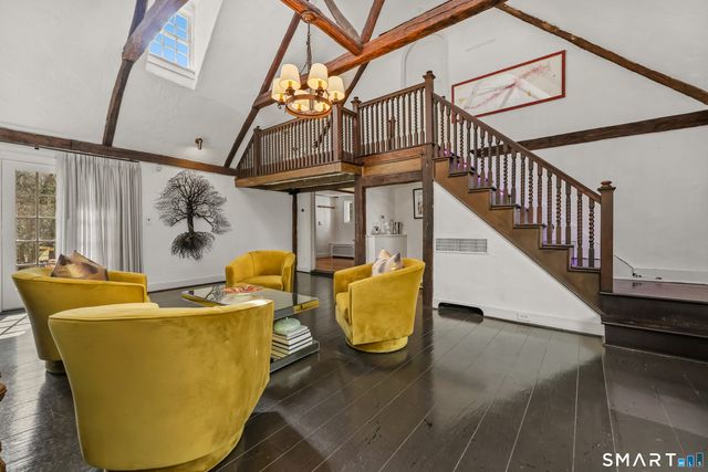 37 Haviland Court, Stamford, CT 06903