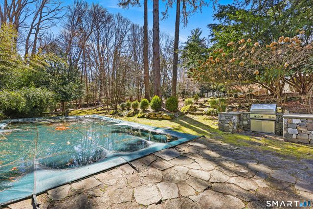 37 Haviland Court, Stamford, CT 06903