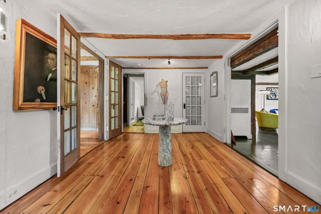 37 Haviland Court, Stamford, CT 06903