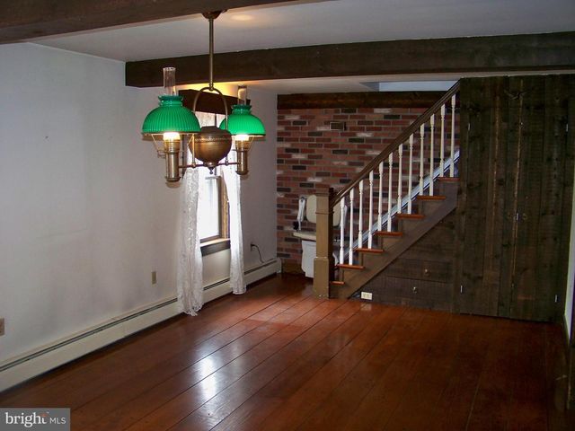 1222 GEORGETOWN RD, Christiana, PA 17509