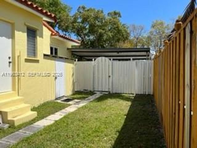 630 SW 25th Rd, Miami, FL 33129