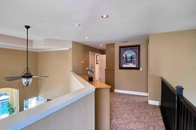 466 E Hillcrest Avenue, Fresno, CA 93720