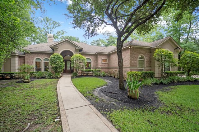 3 Quinns Cabin Court, Conroe, TX 77304