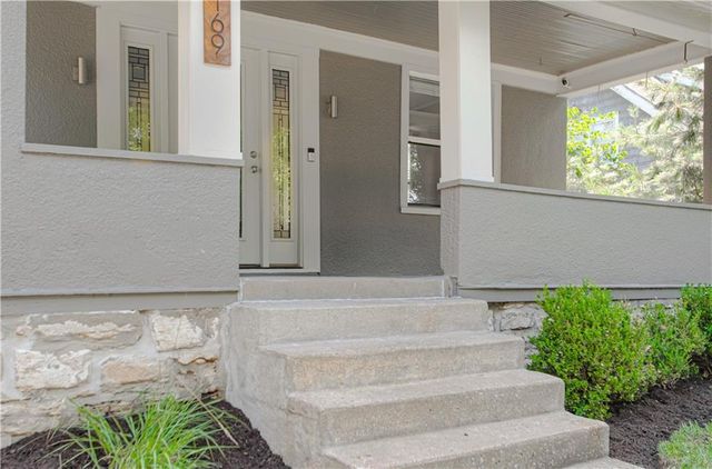 4169 CAMBRIDGE Street, Kansas City, KS 66103