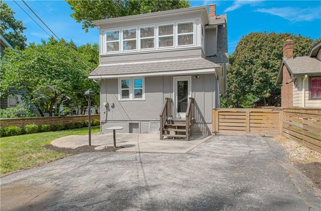 4169 CAMBRIDGE Street, Kansas City, KS 66103