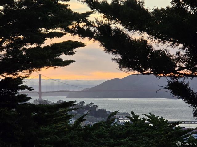 165 Valparaiso Street, San Francisco, CA 94133