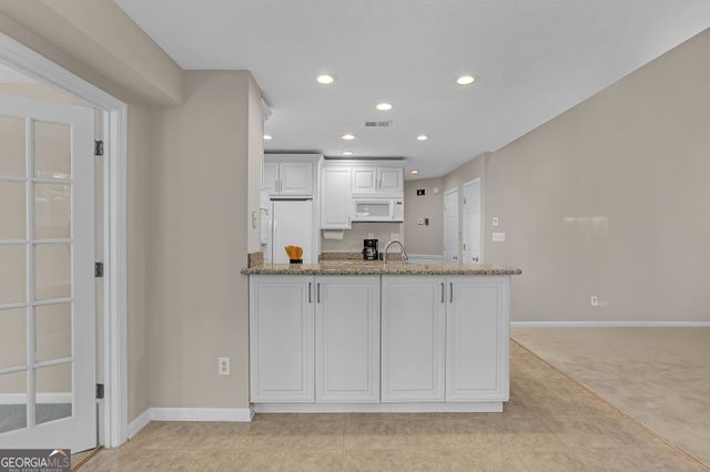 2983 Bancroft Glen NW, Kennesaw, GA 30144