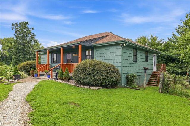 19211 S Beattie Road, Pleasant Hill, MO 64080