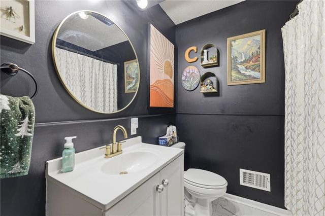 19211 S Beattie Road, Pleasant Hill, MO 64080