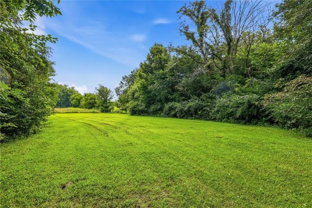 19211 S Beattie Road, Pleasant Hill, MO 64080