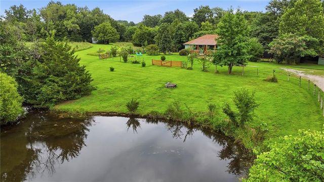 19211 S Beattie Road, Pleasant Hill, MO 64080