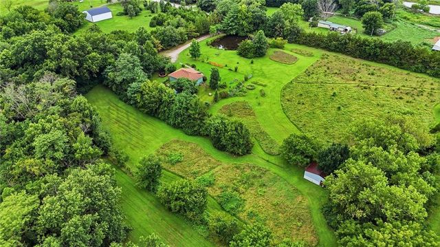 19211 S Beattie Road, Pleasant Hill, MO 64080