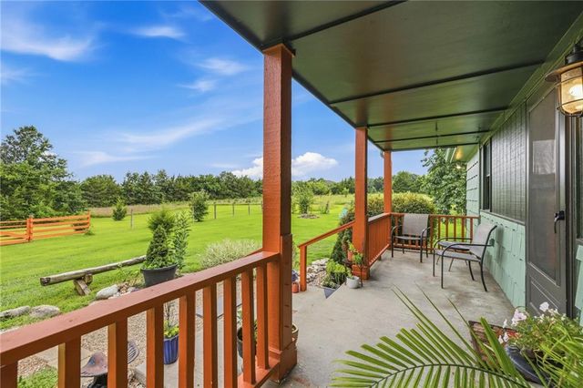 19211 S Beattie Road, Pleasant Hill, MO 64080