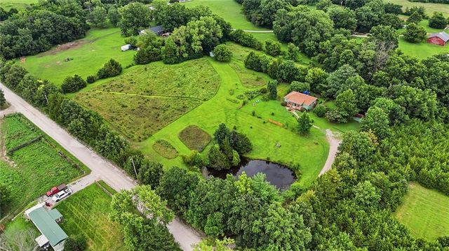 19211 S Beattie Road, Pleasant Hill, MO 64080
