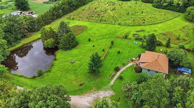 19211 S Beattie Road, Pleasant Hill, MO 64080