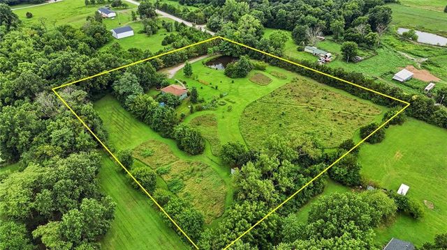 19211 S Beattie Road, Pleasant Hill, MO 64080