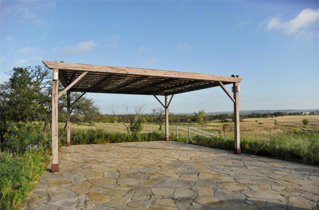 1213 Kott Rd RD, Fredericksburg, TX 78624