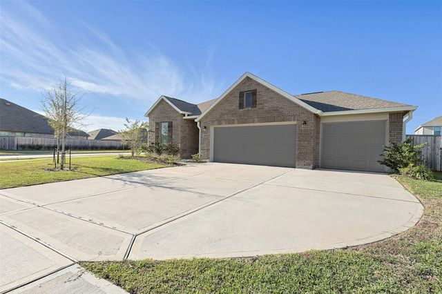9527 Twilight Briar Lane, Baytown, TX 77521