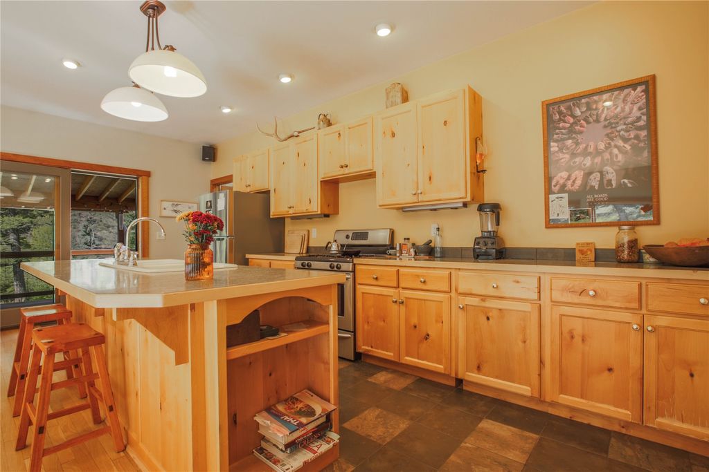 240 Tizer Lake Road, Jefferson City, MT 59638 photo 26