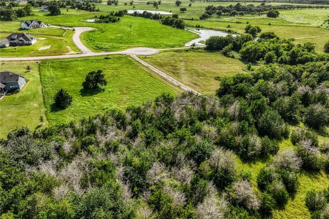 1518 Bluebonnet Ridge Drive, Chappell Hill, TX 77426