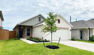 950 Mockingbird Passage Drive, Beasley, TX 77417