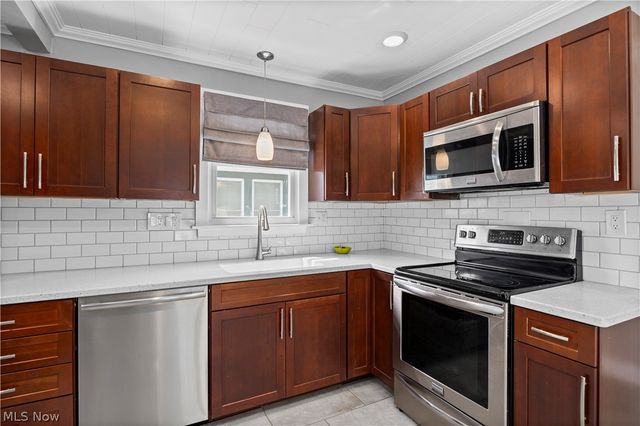337 Harvard Avenue, Elyria, OH 44035