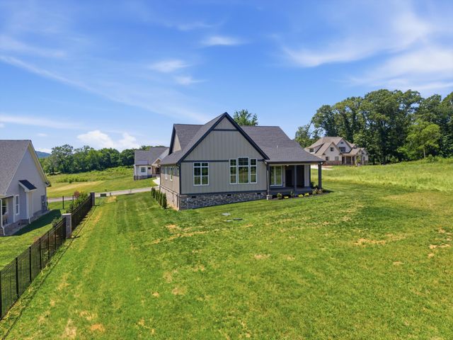 349 Clubhouse Drive, Jasper, TN 37347