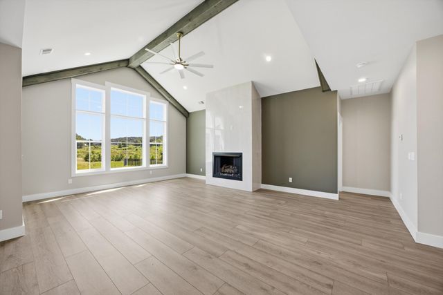 349 Clubhouse Drive, Jasper, TN 37347