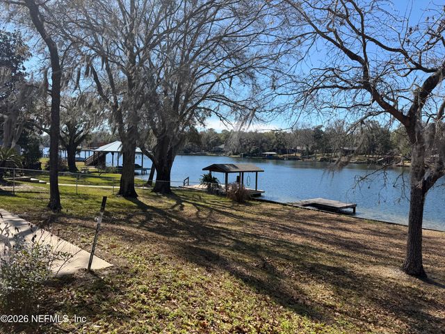 167 ARTHUR MOORE Drive, Green Cove Springs, FL 32043