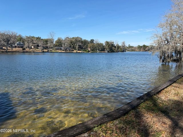 167 ARTHUR MOORE Drive, Green Cove Springs, FL 32043