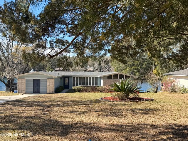 167 ARTHUR MOORE Drive, Green Cove Springs, FL 32043