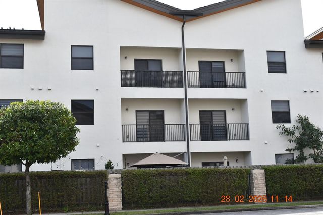 7855 NW 104th Ave 24, Doral, FL 33178