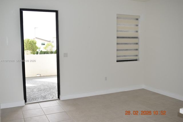 7855 NW 104th Ave 24, Doral, FL 33178