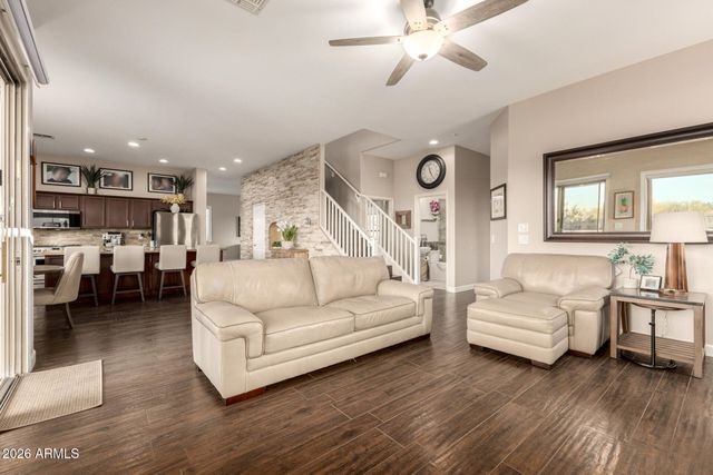 4207 S COZY Way, Gilbert, AZ 85297