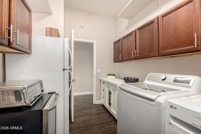 4207 S COZY Way, Gilbert, AZ 85297