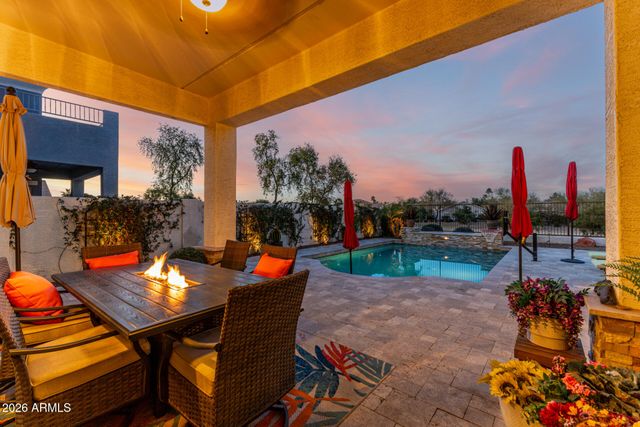 4207 S COZY Way, Gilbert, AZ 85297