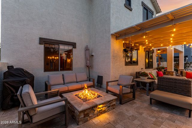 4207 S COZY Way, Gilbert, AZ 85297