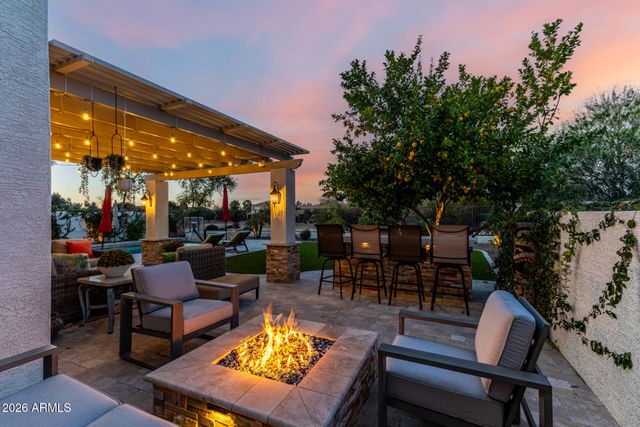 4207 S COZY Way, Gilbert, AZ 85297