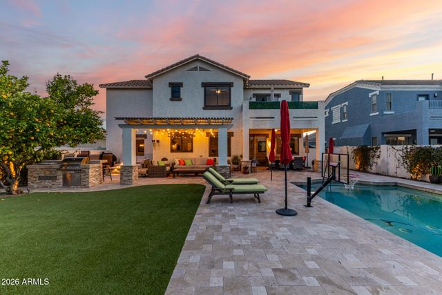 4207 S COZY Way, Gilbert, AZ 85297