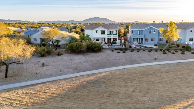 4207 S COZY Way, Gilbert, AZ 85297