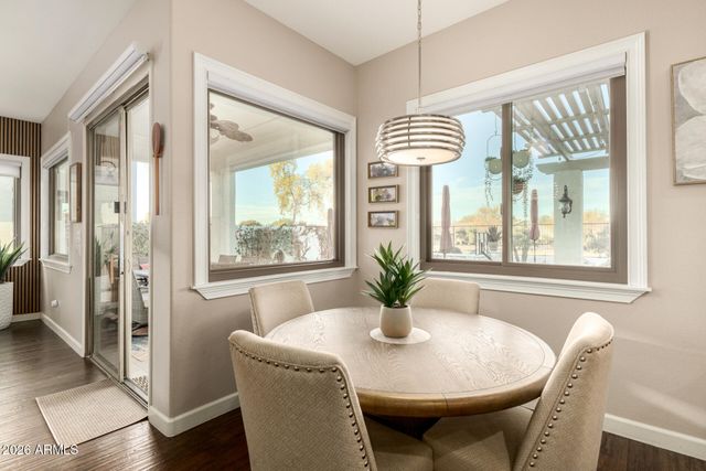 4207 S COZY Way, Gilbert, AZ 85297