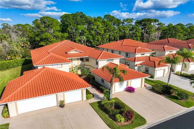 640 Luisa LN 804-4, Naples, FL 34104