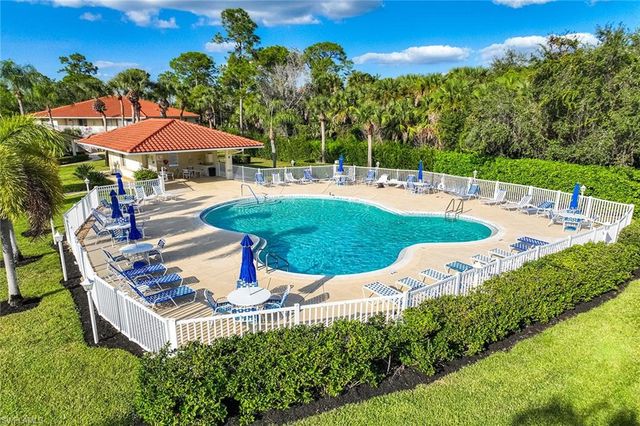 640 Luisa LN 804-4, Naples, FL 34104