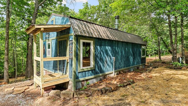 225 Hill Street, Winslow, AR 72759