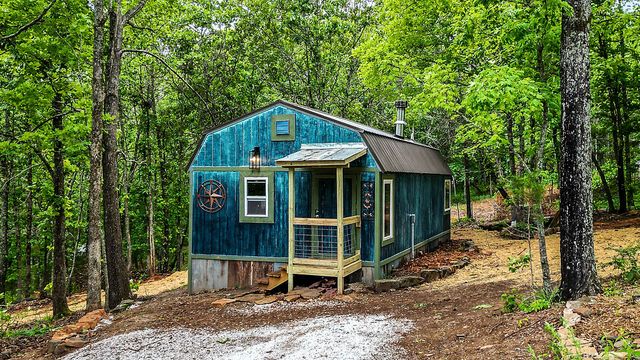 225 Hill Street, Winslow, AR 72759